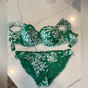 Profile By Gottex Green and White Floral Bikini